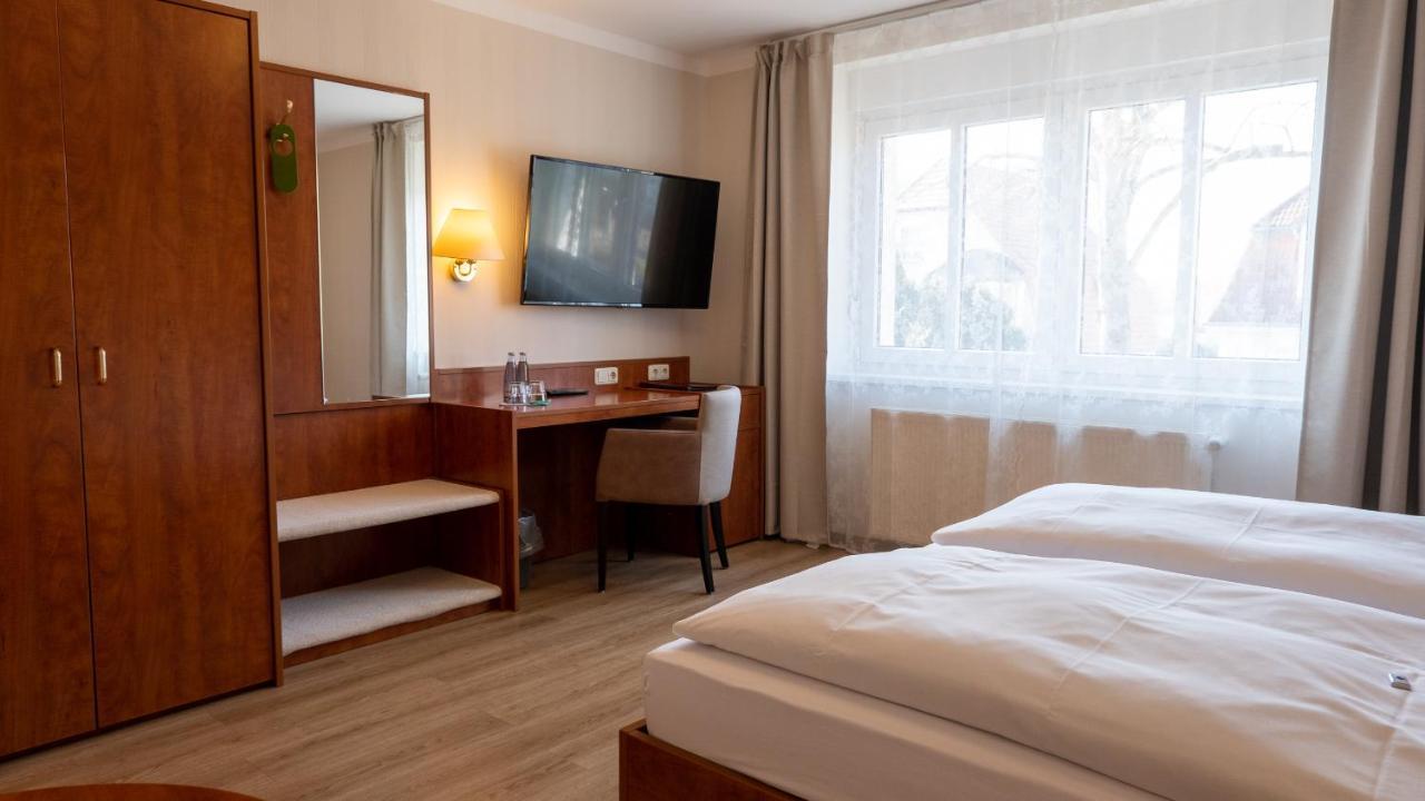Hotel Am Uenglinger Tor Stendal Buitenkant foto